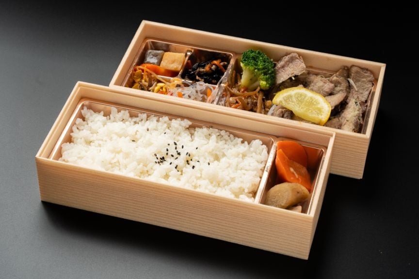 和牛ステーキ贅沢2段御膳