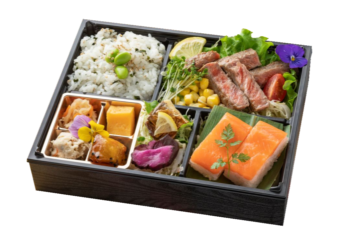 富山県産ます寿司弁当～特選トロます寿司と特製牛ステーキ～