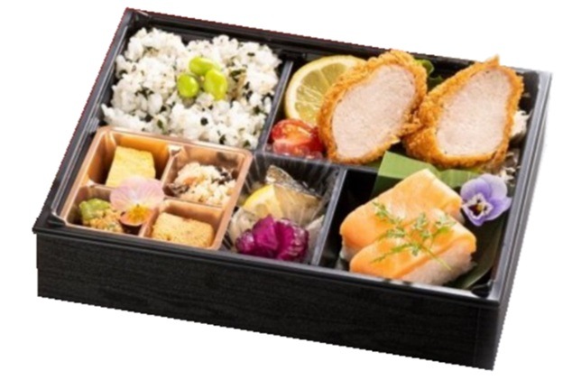 富山県産ます寿司弁当～特選トロます寿司と手仕込みヒレカツ～