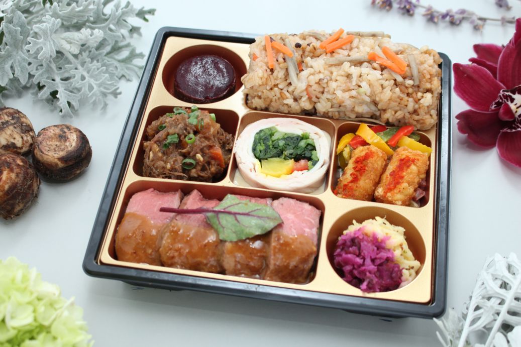 【冬限定】menu special～ムニュ スペシャル～赤身のステーキ&牛肉のラグー&ポピーエット～