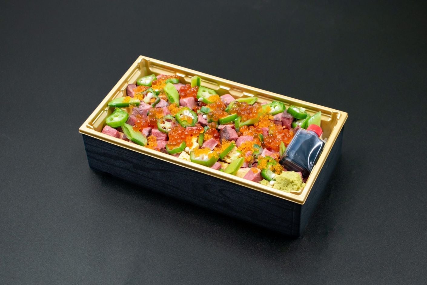 黒毛和牛 牛トロちらし1段