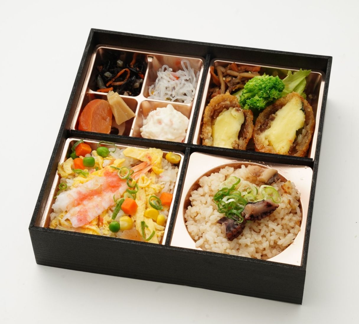 明石風たこ飯＆海鮮ちらしと選べるメイン御膳　※画像はチーズ大葉巻きカツ