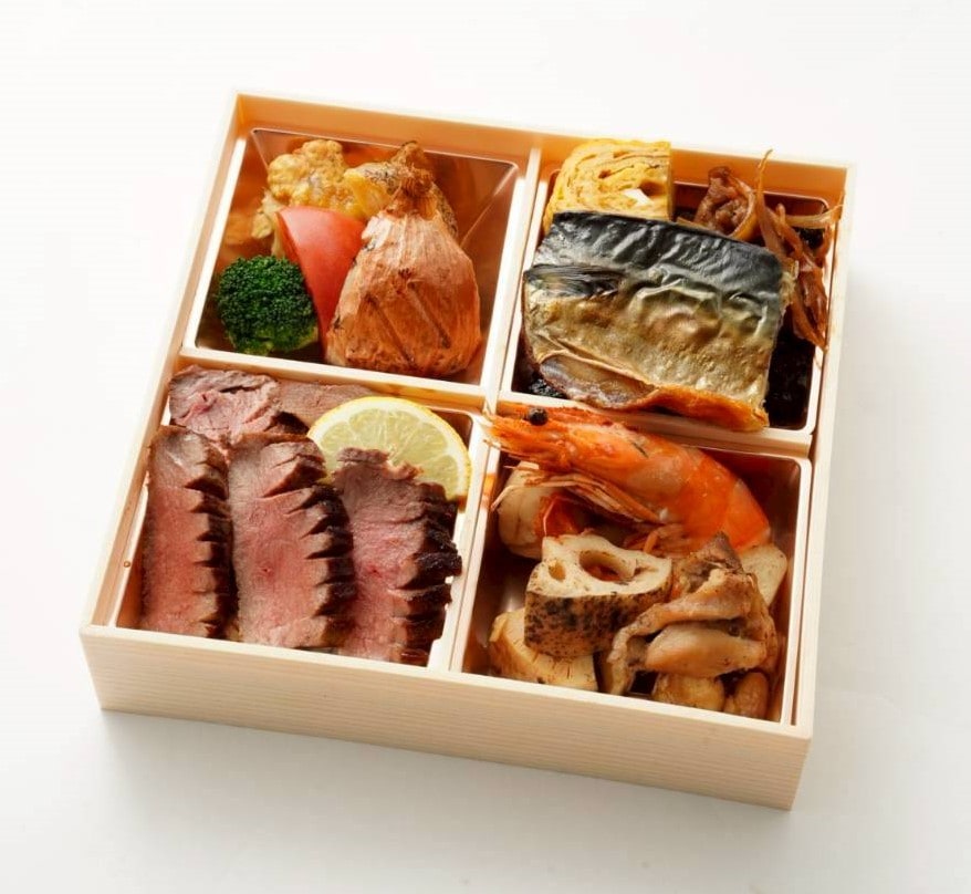 牛タンとサバの松花堂弁当