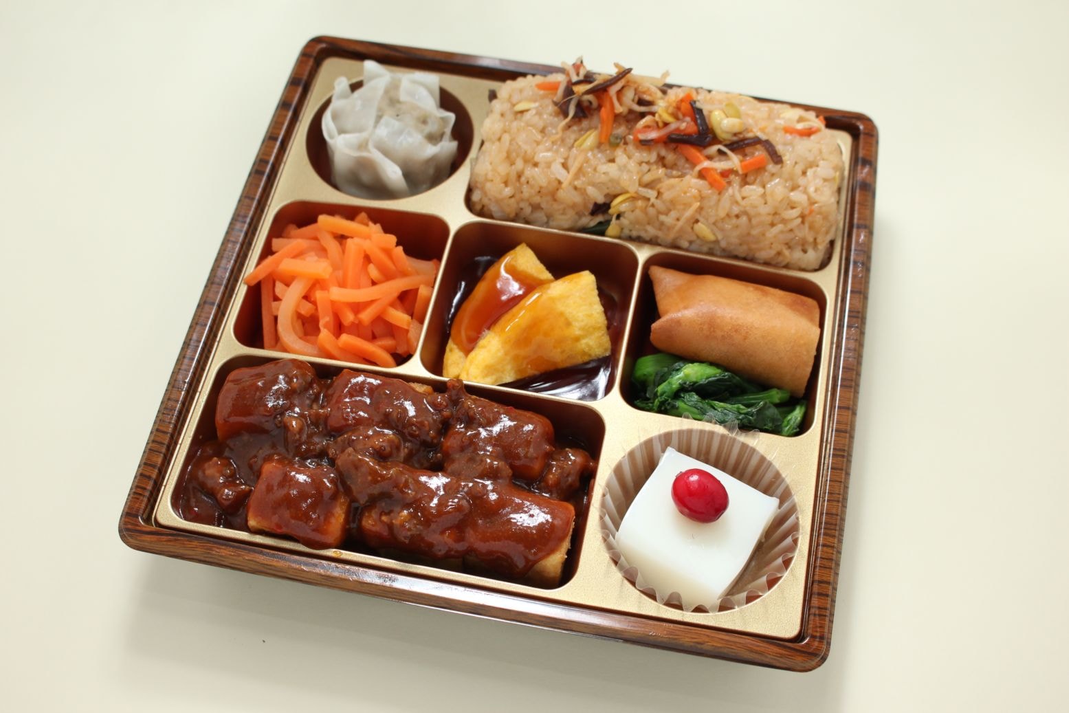 【寿】麻婆豆腐 [中華風まぜご飯]