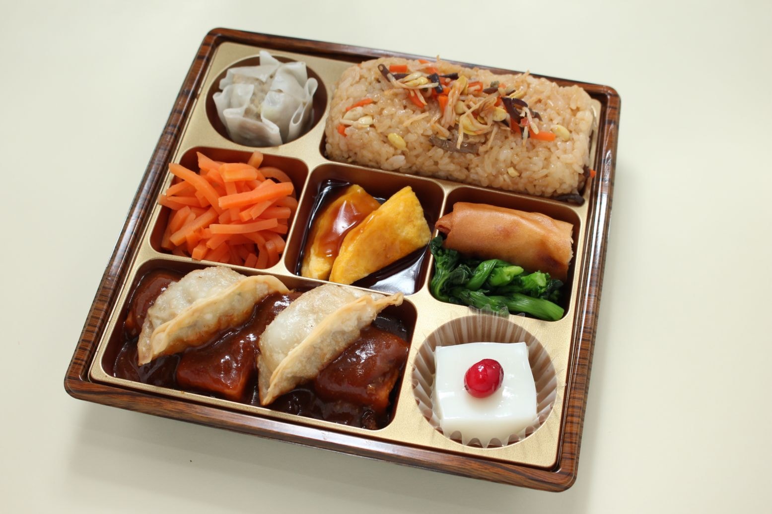 【寿】麻婆揚げ餃子 [中華風まぜご飯]