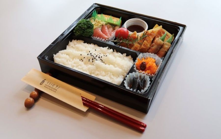 宮崎贅沢二重奏弁当