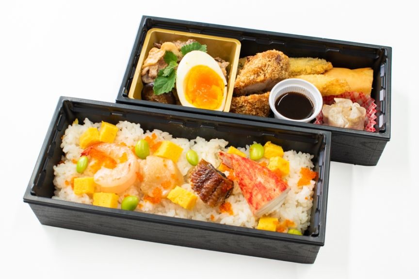 豚肉の煮込みカツとすき焼きの海鮮ご飯重