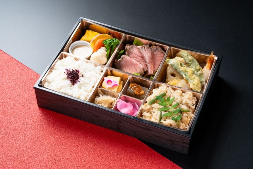 ローストビーフ御膳（もち麦入りご飯）