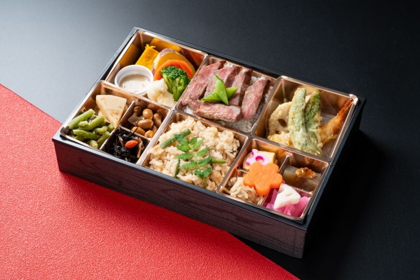 豪華ステーキ重御膳