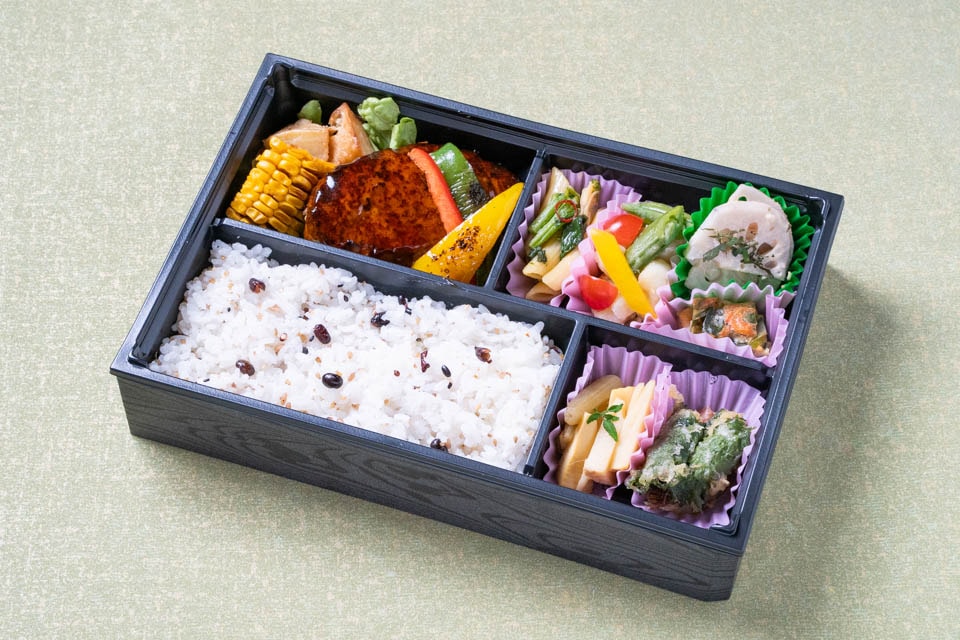 熟成ハンバーグの体に優しい薬膳弁当