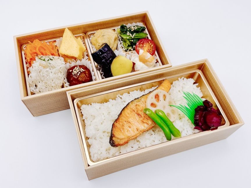 低塩鮭の塩焼きの二段重