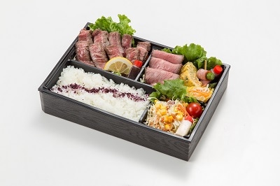 炭火焼牛ステーキ＆ローストビーフ