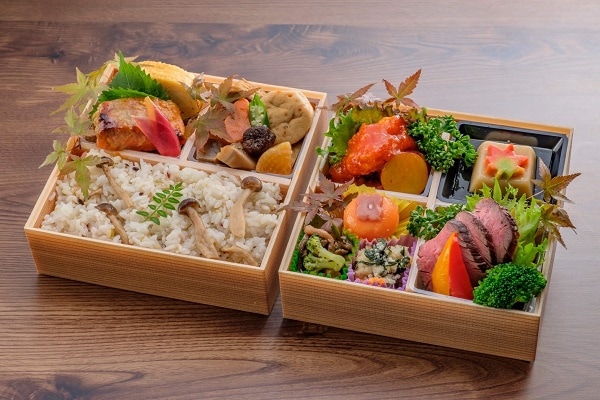 季節の懐石折詰弁当 梅