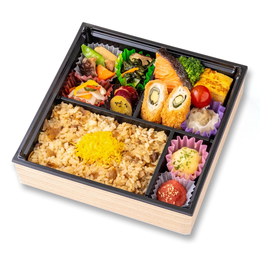 かしわご飯の彩り幕の内