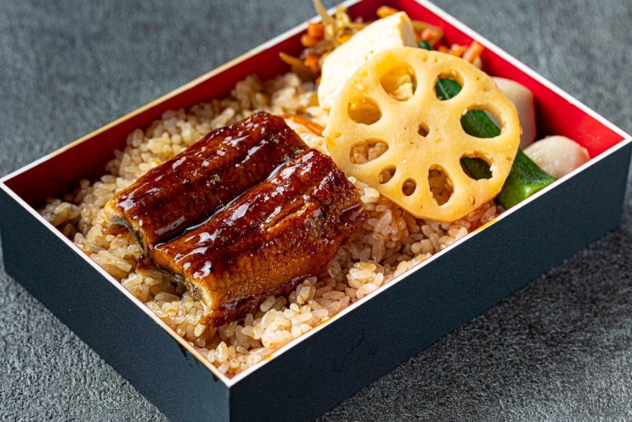 継ぎ足しダレの炭焼き鰻重弁当（並）