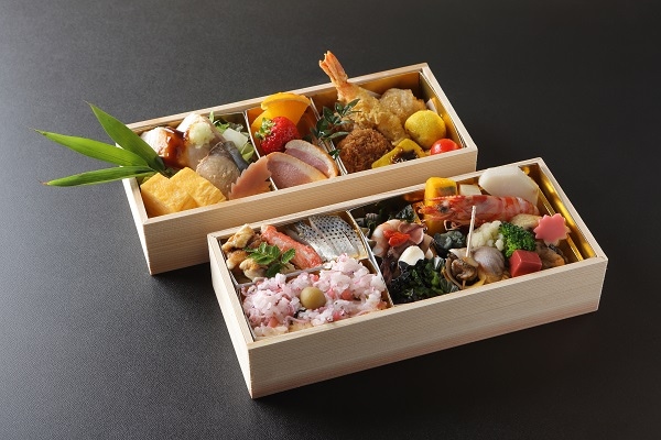 百花重ね 二段弁当