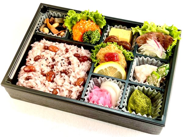 【おもてなし御膳】(お赤飯)笑顔咲く彩り豊かなおもてなし