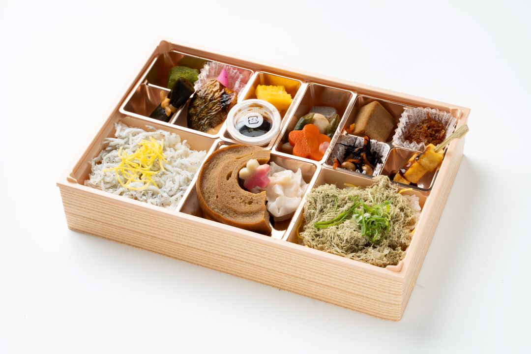 金沢づくしとしらすご飯・とろろ昆布ご飯
