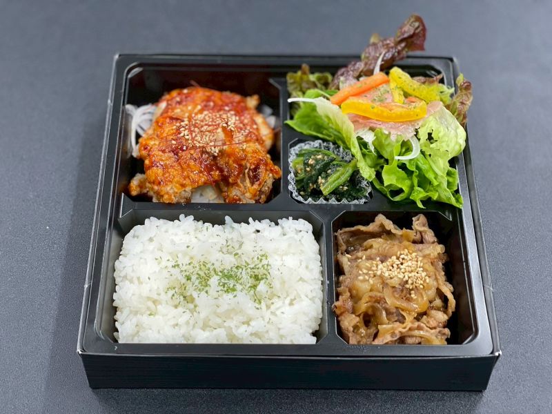 牛焼肉&生ハムサラダ&ヤンニョムチキンお弁当