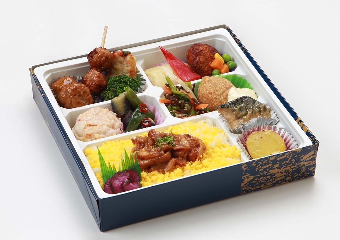 照り焼きチキンと海鮮シュウマイ弁当