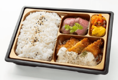 黒毛和牛ステーキとチキン南蛮弁当