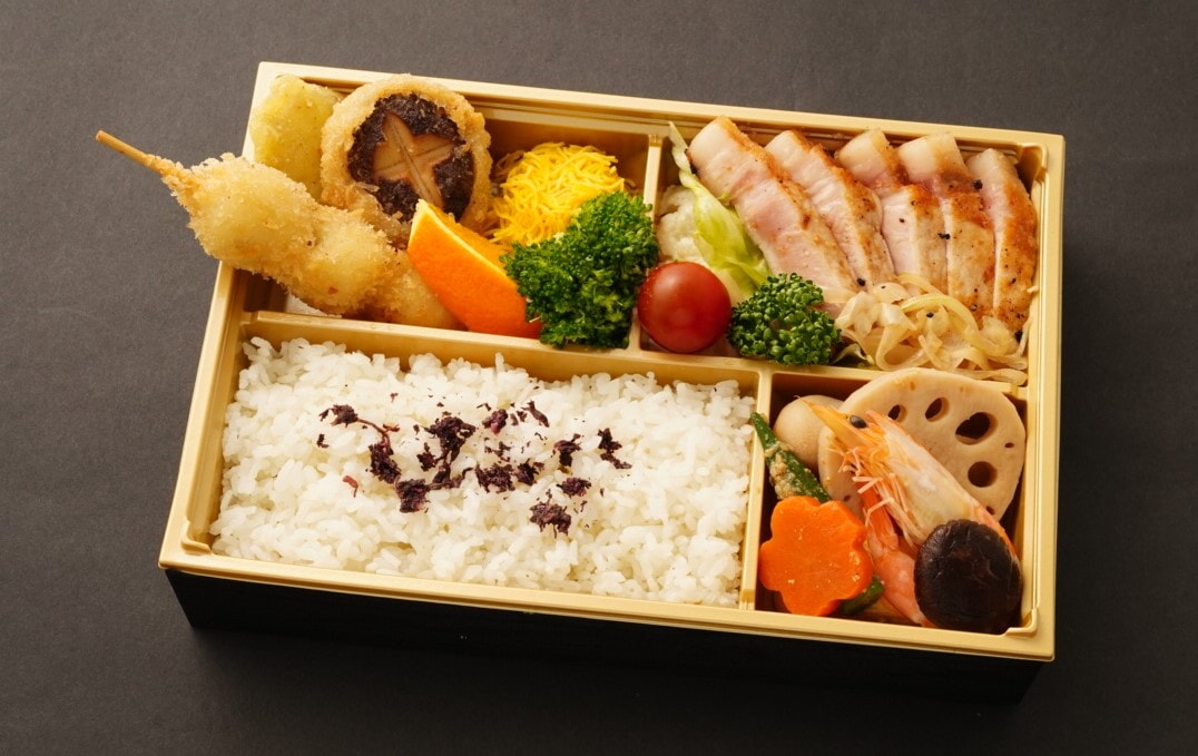 濃厚！広島県産穀美ロース豚のトンテキ弁当
