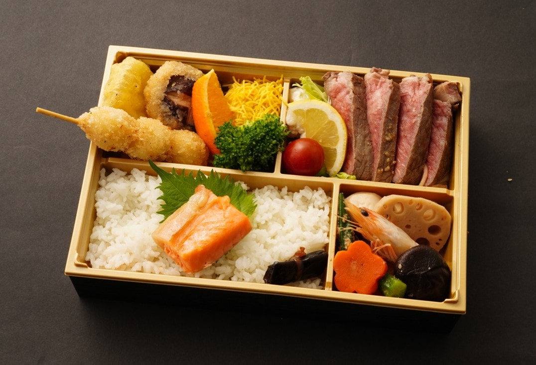 国産黒毛和牛ステーキ御膳B（肉増量）