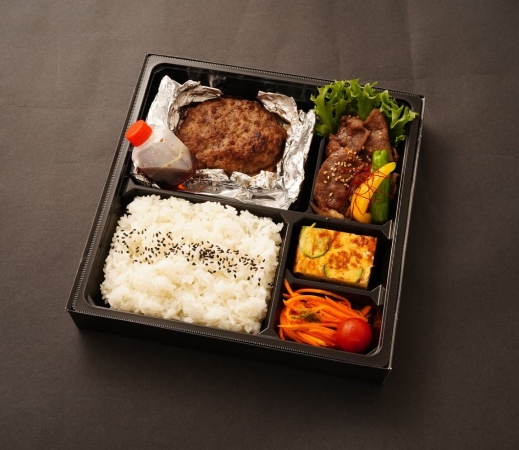 ハンバーグ＆黒毛和牛プルコギ風焼肉弁当※無料茶無し