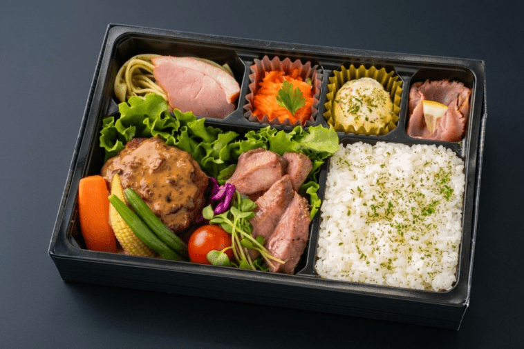 【ジェメリ】牛タンステーキと牛タンハンバーグ