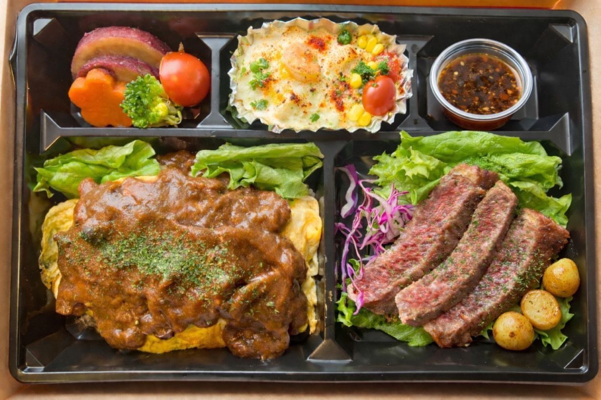 【ソースが選べる！】オムライス＆牛ステーキ