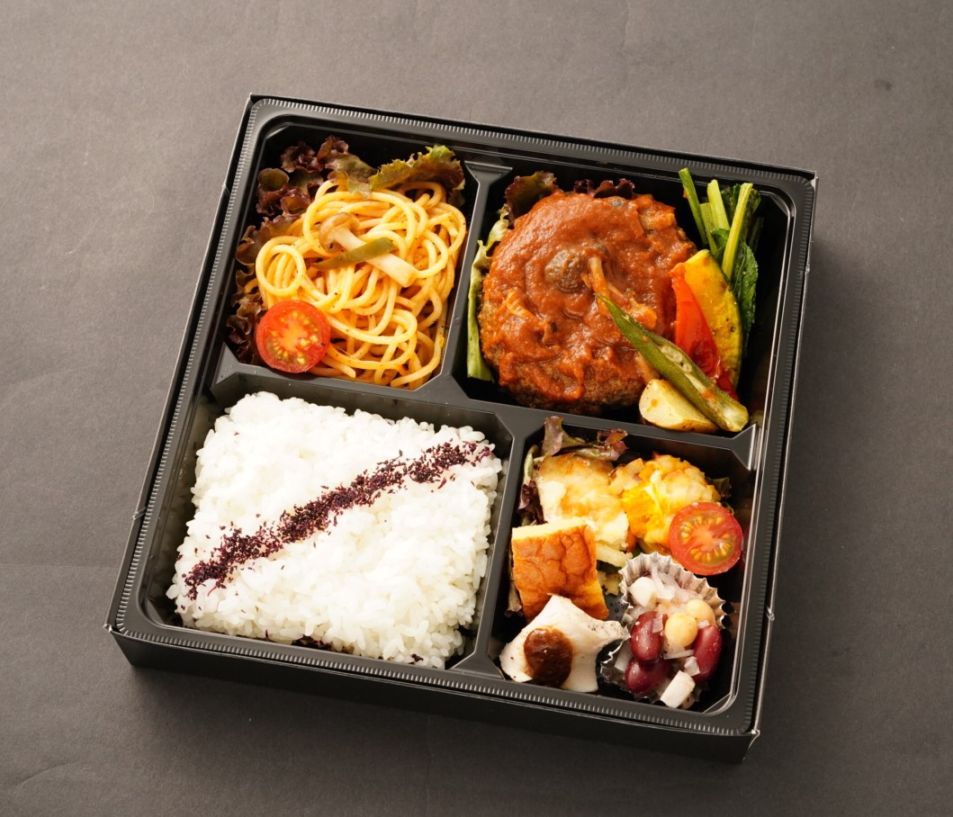 黒毛和牛の柔らか煮込みハンバーグ御膳