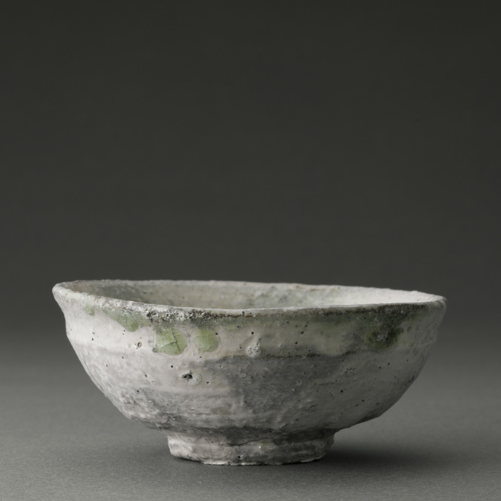 辻村唯　ぐい呑 窯変粉吹ぐい呑（辻村唯）Kohiki Sake Cup（Yui Tsujimura） | 取扱