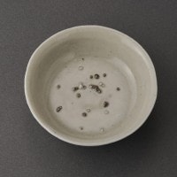 ʿ֡ʴĽϭWhite Porcelain Sake CupSoichiro Maruta