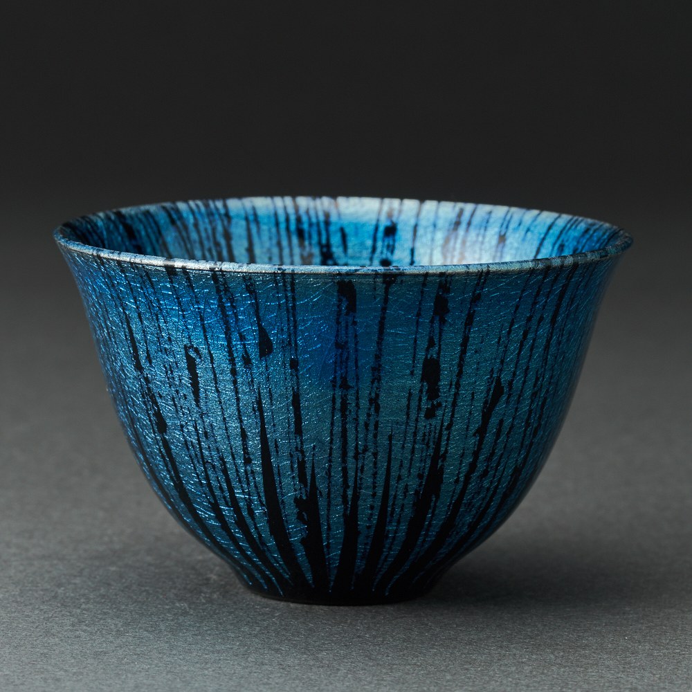 ΢֡ʸϺPlatinum Glaze Sake CupTakuro Furukawa
