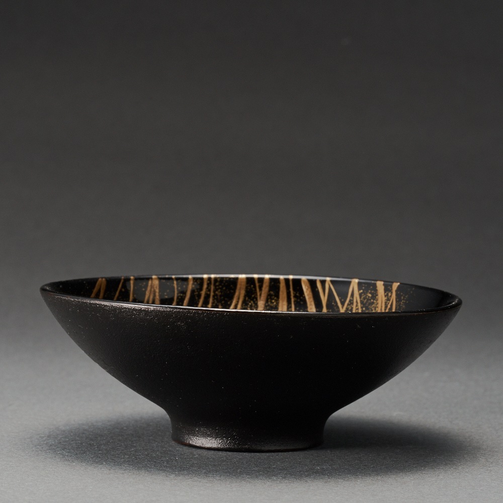 ɩĸLacquered Pottery Sake CupKenji Hishida