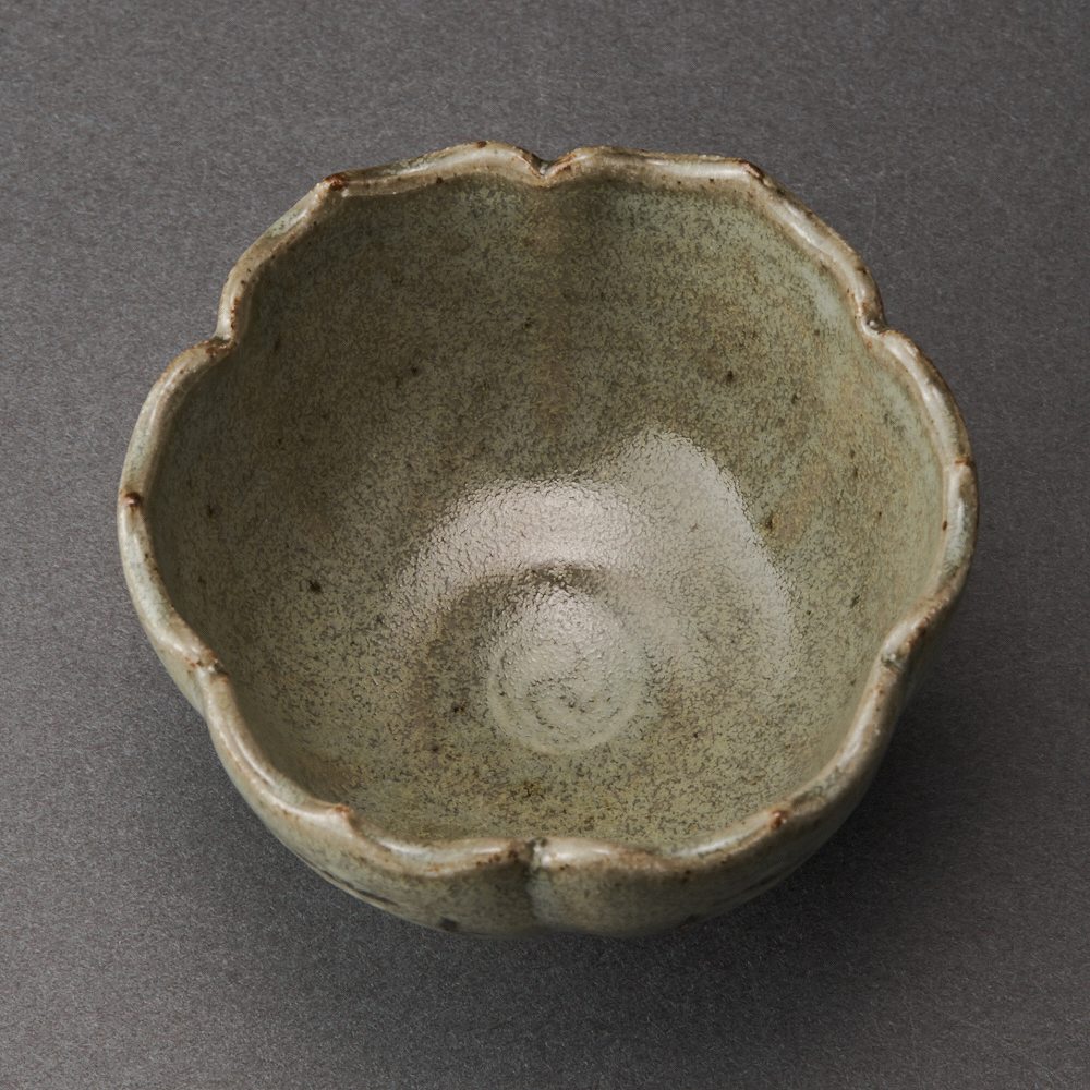 古松淳志 青磁陽刻盃 酒器 古松淳志 青磁陽刻盃 酒器
