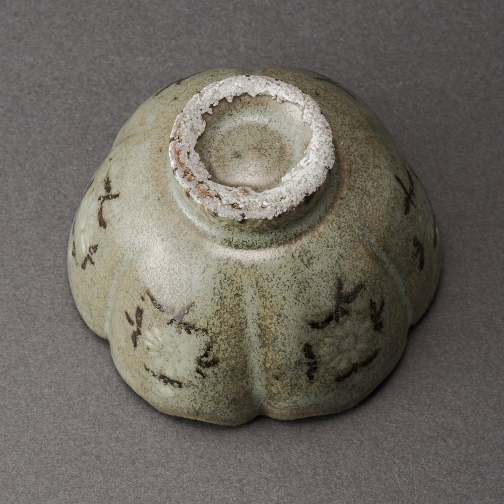 青磁象嵌六角盃（古松淳志）Blue White Porcelain Sake Cup