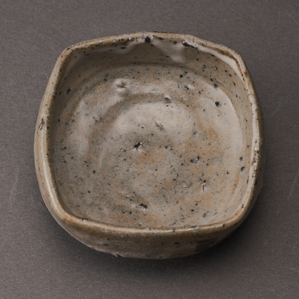 絵唐津四方ぐい呑（丸田宗彦） Karatsu Sake Cup（Maruta