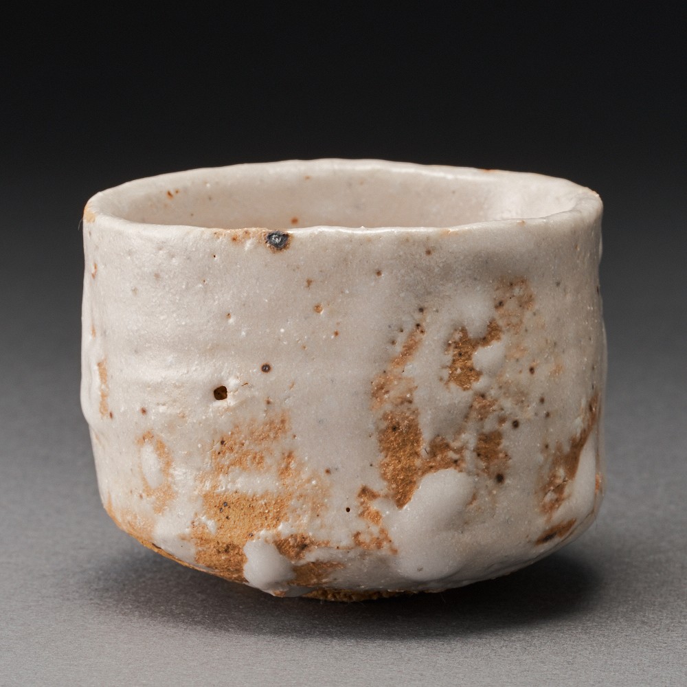 志野ぐい呑（辻村史朗）Shino Sake Cup（Shiro Tsujimura