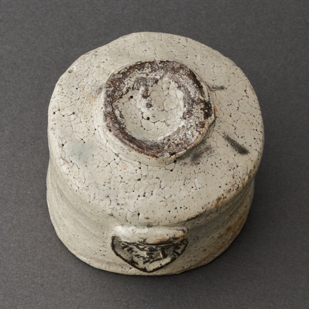 粉引不動明王ぐい呑（古松淳志）Kohiki Sake Cup（Atsushi