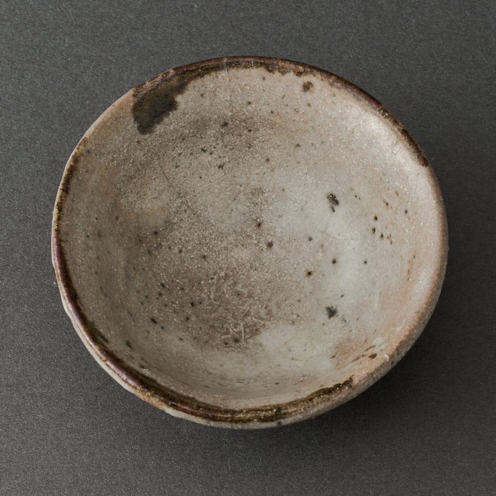 唐津ぐい呑（辻村史朗）Karatsu Sake Cup（Shiro Tsujimura