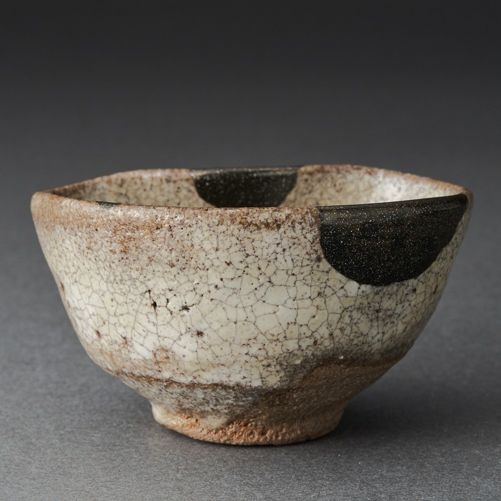 【現品限り一斉値下げ！】 斑唐津盃 Karatsu Sake Cup | すべての商品 | ギャラリーふしき 工芸品