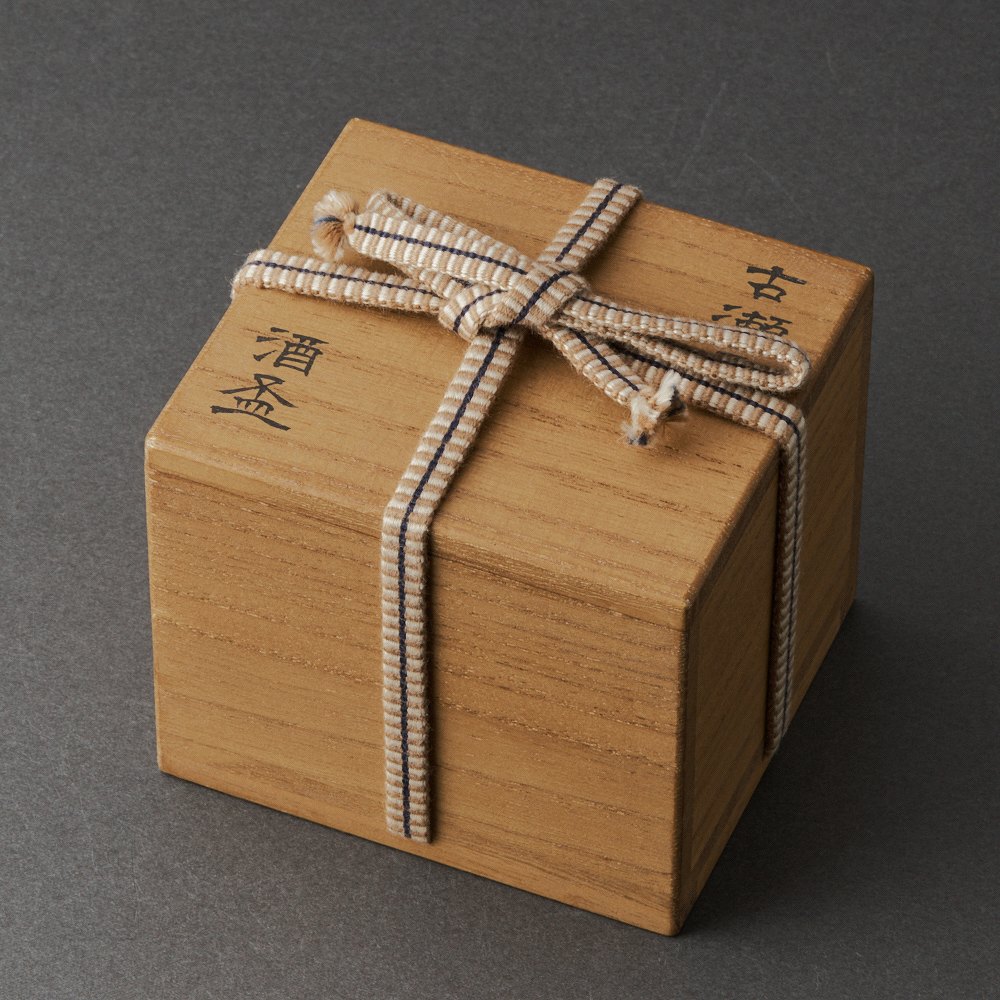 �������� Old Seto Sake Cup