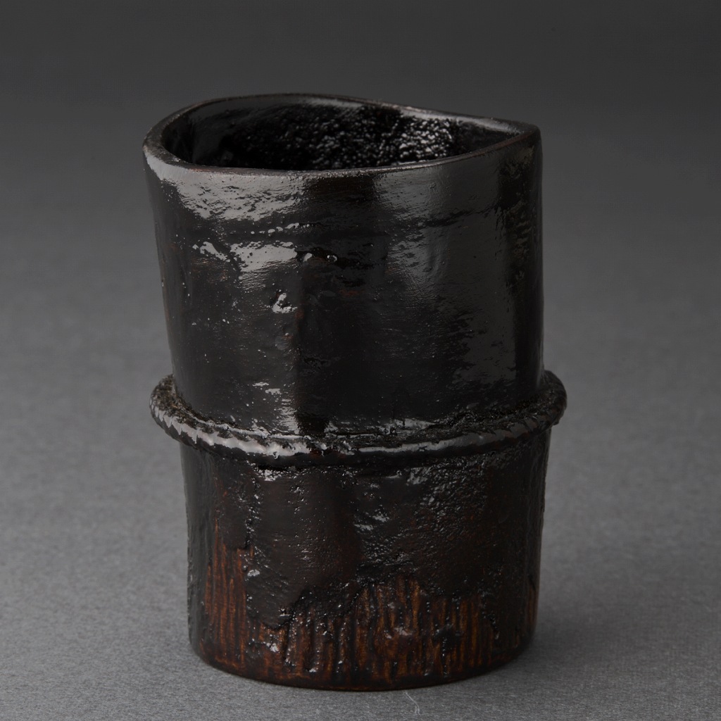 漆桶酒杯（小田和生）Lacquered Pottery Sake Cup（Kazuo Oda