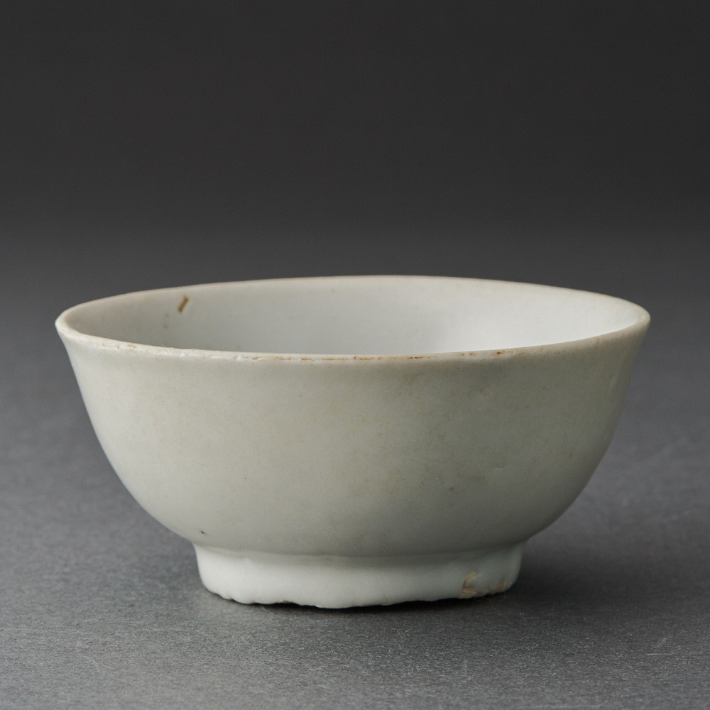 南宋白磁盃 Southern Song Dynasty White porcelain Sake Cup