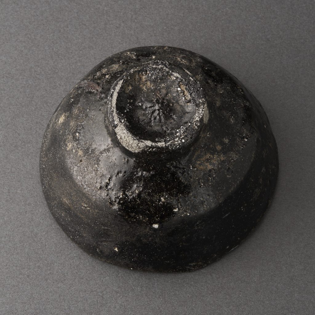 井戸黒ぐい呑（丸田宗彦）Ido Sake Cup（Munehiko Maruta