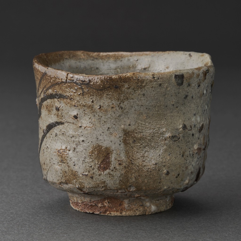 絵唐津ぐい呑（丸田宗彦）Karatsu Sake Cup（Munehiko Maruta