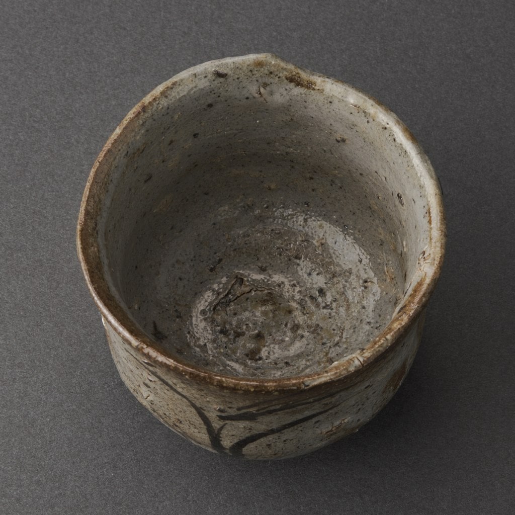 絵唐津ぐい呑（丸田宗彦）Karatsu Sake Cup（Munehiko Maruta