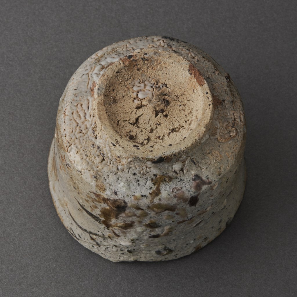 ♥とても古い　絵唐津　片口　水指　桐箱付き　古玩　骨董品 絵唐津ぐい呑（丸田宗彦）Karatsu Sake Cup（Munehiko Maruta