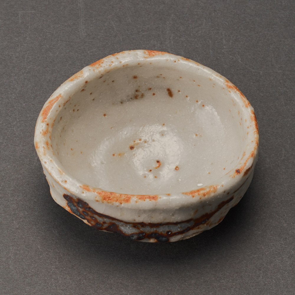 鈴木大弓 鼡志野ぐい呑 志野ぐい呑（鈴木大弓）Shino Sake Cup（Hiroyumi Suzuki